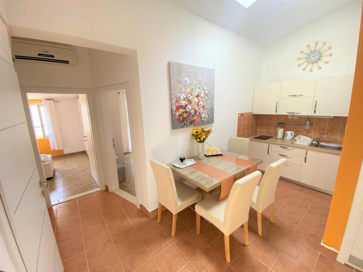 Apartment Beach Makarska Bagian luar foto